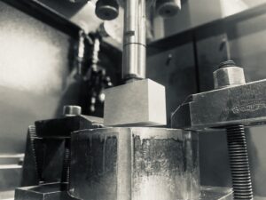 超硬合金の試作放電加工事例